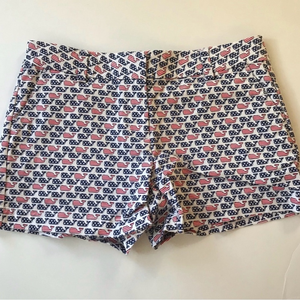 Vineyard Vines - girls whale/flag shorts